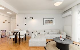 Dolly By Halu!, Apartment With Private Parking